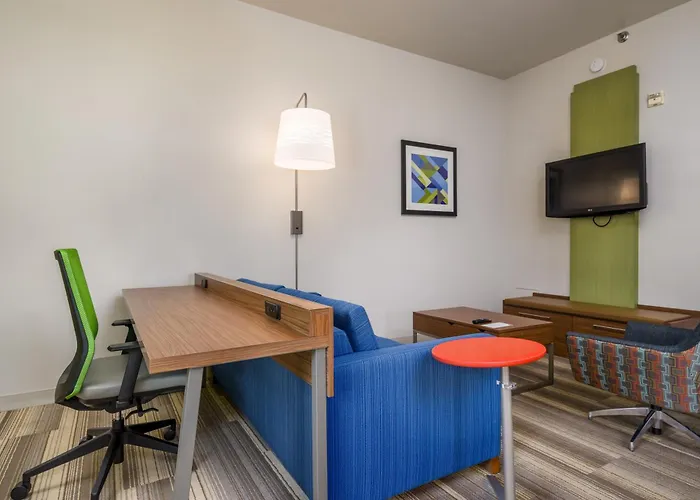 Hotel Express Phoenix-airport/university Drive By Ihg