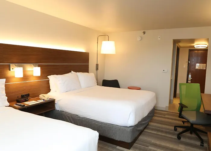 Hotel Express Phoenix-airport/university Drive By Ihg