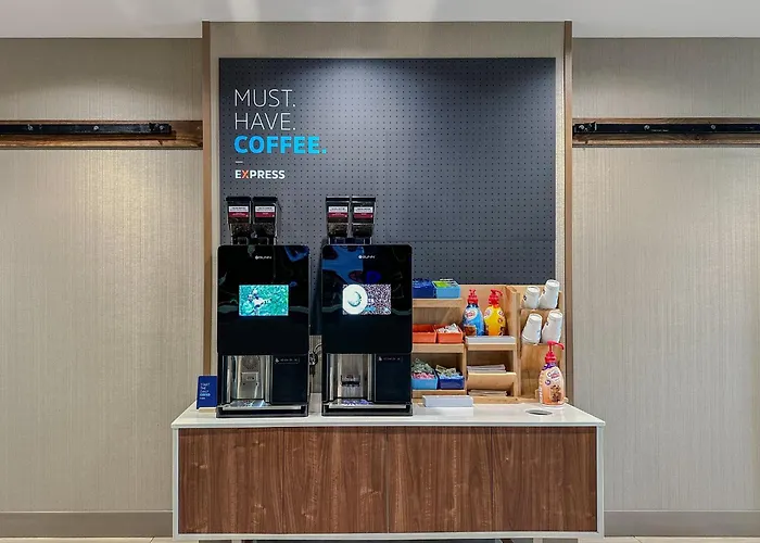 Hotel Express Phoenix-airport/university Drive By Ihg