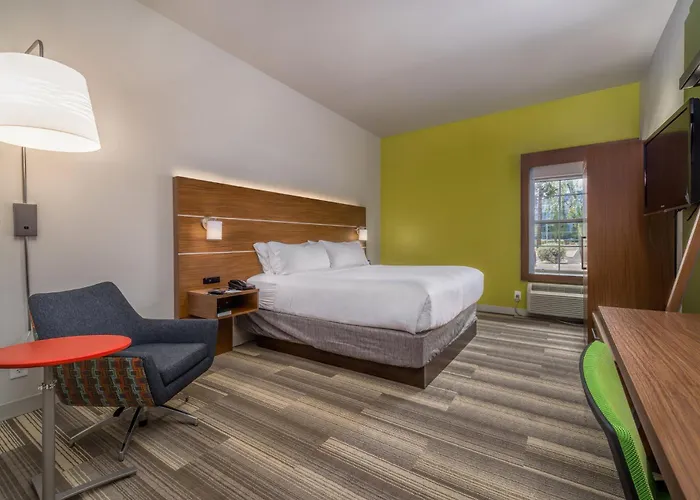 Express Phoenix-airport/university Drive By Ihg 3*
