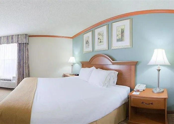 Express Phoenix-airport/university Drive By Ihg