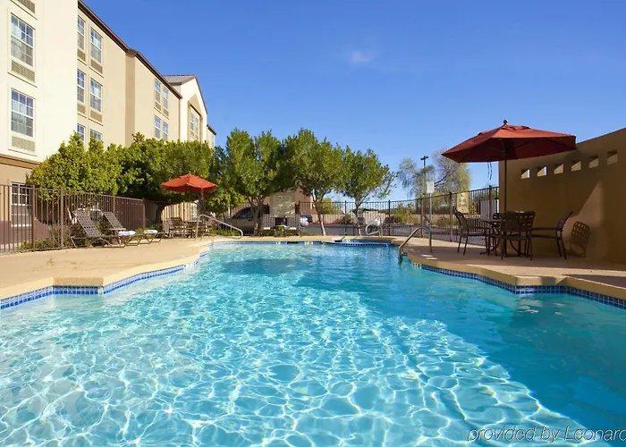 Express Phoenix-airport/university Drive By Ihg Hotel 3*